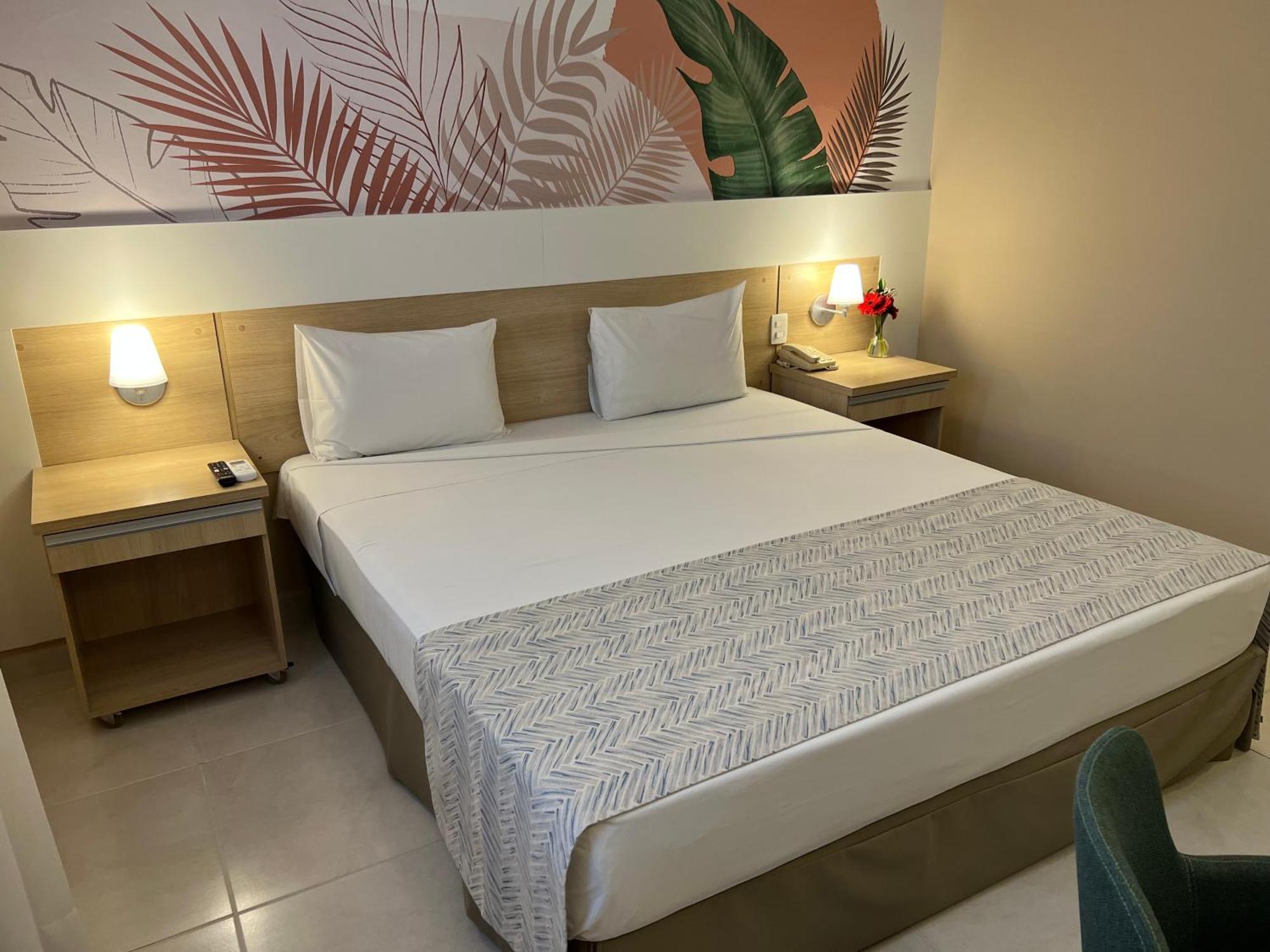 Fildi Hotel Sumare Bagian luar foto